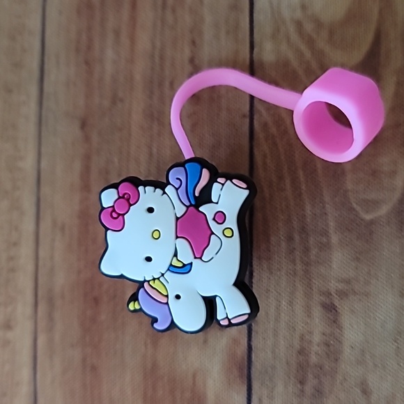 Queen2KeepUp Boutique | Dining | Hello Kitty Riding A Unicorn Silicone ...